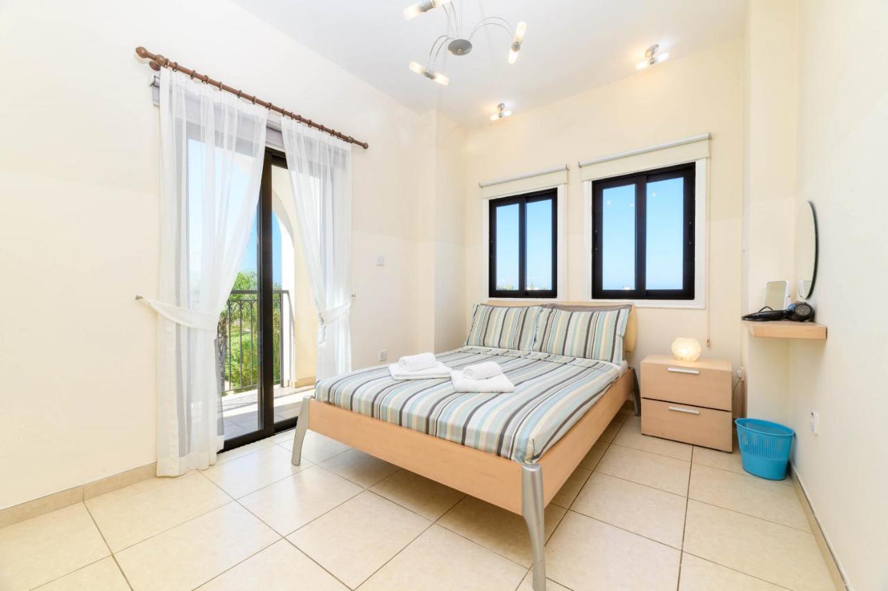 Protaras Centro Villa Luaran gambar