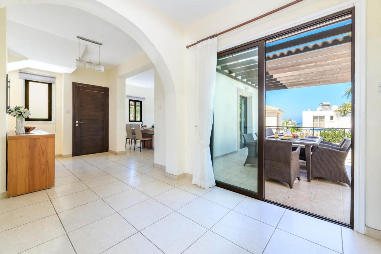 Protaras Centro Villa Luaran gambar